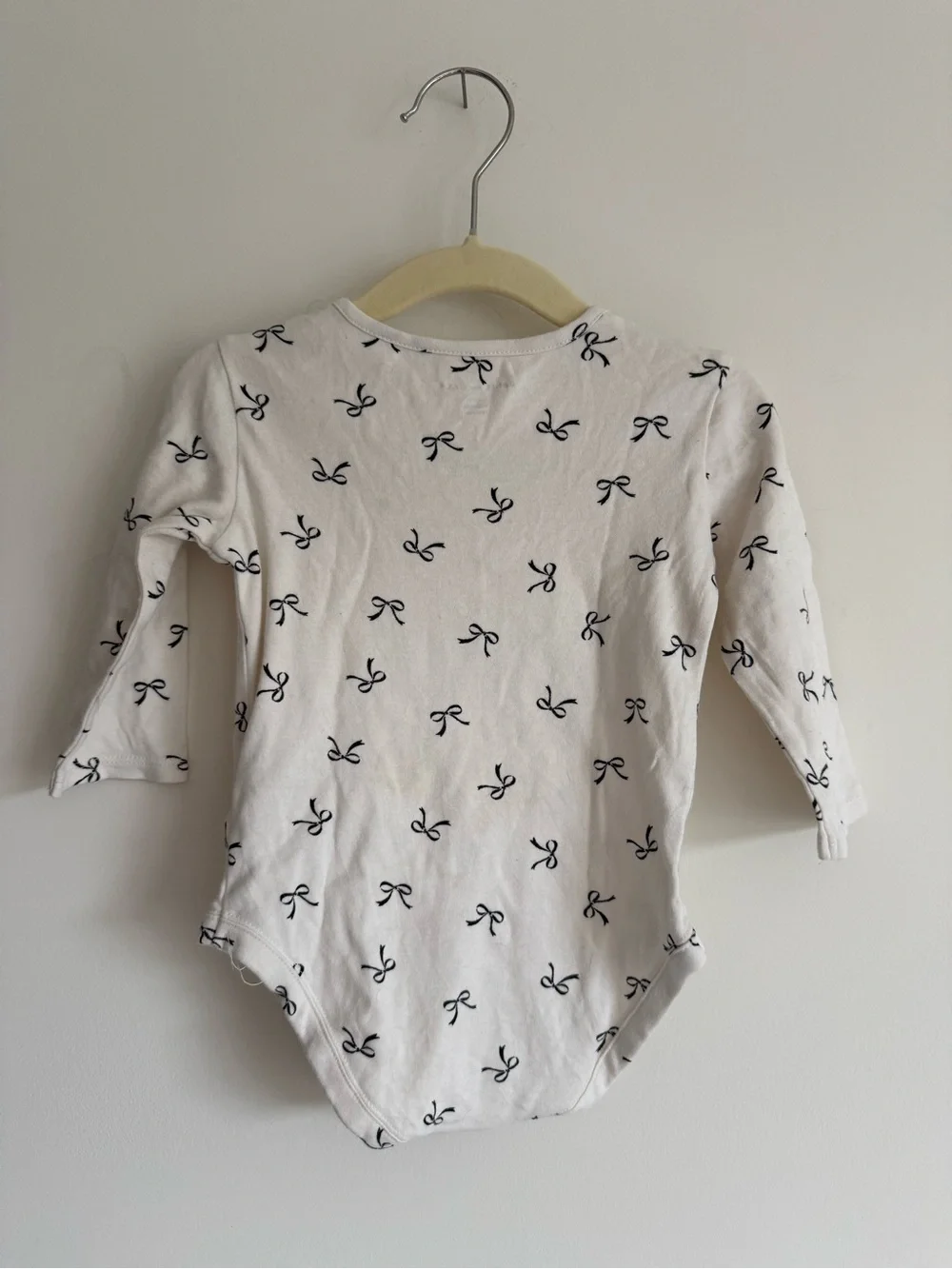 6-12m Janie and Jack White Bow-Print Long Sleeve Cotton Onesie